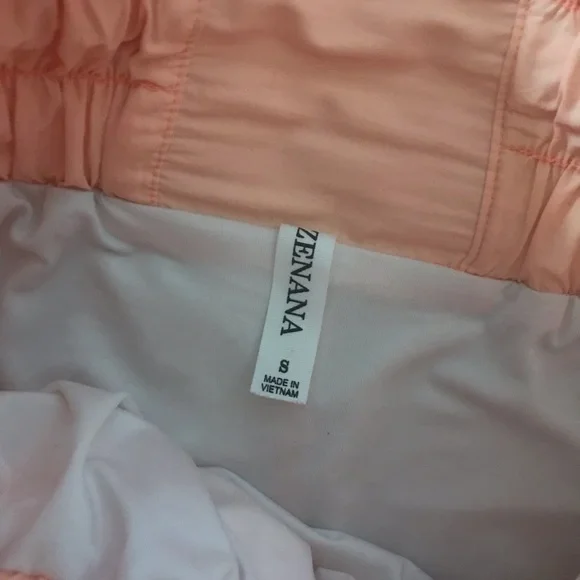 Zenana peach Ruffled High-Waist small Shorts - Picture 2 of 2